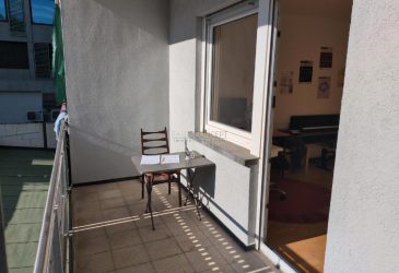 Balkon_von_Außen