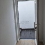 Flur Blick zur Eingangstüre